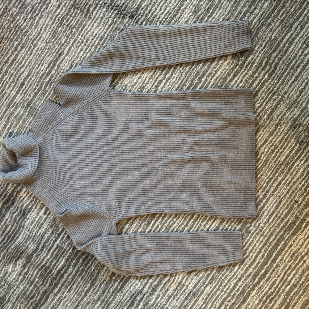 Theory Ribbed Knit Turtleneck